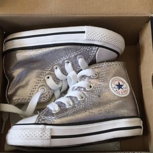 Silver converse